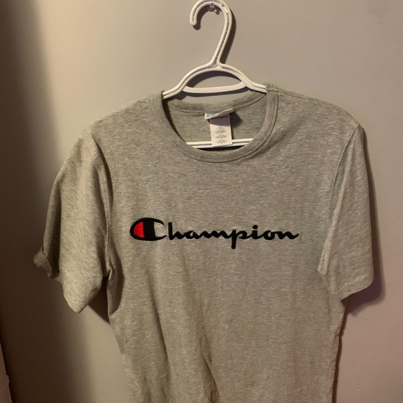 6 champion shirts - Sold together - Picture 2 of 6